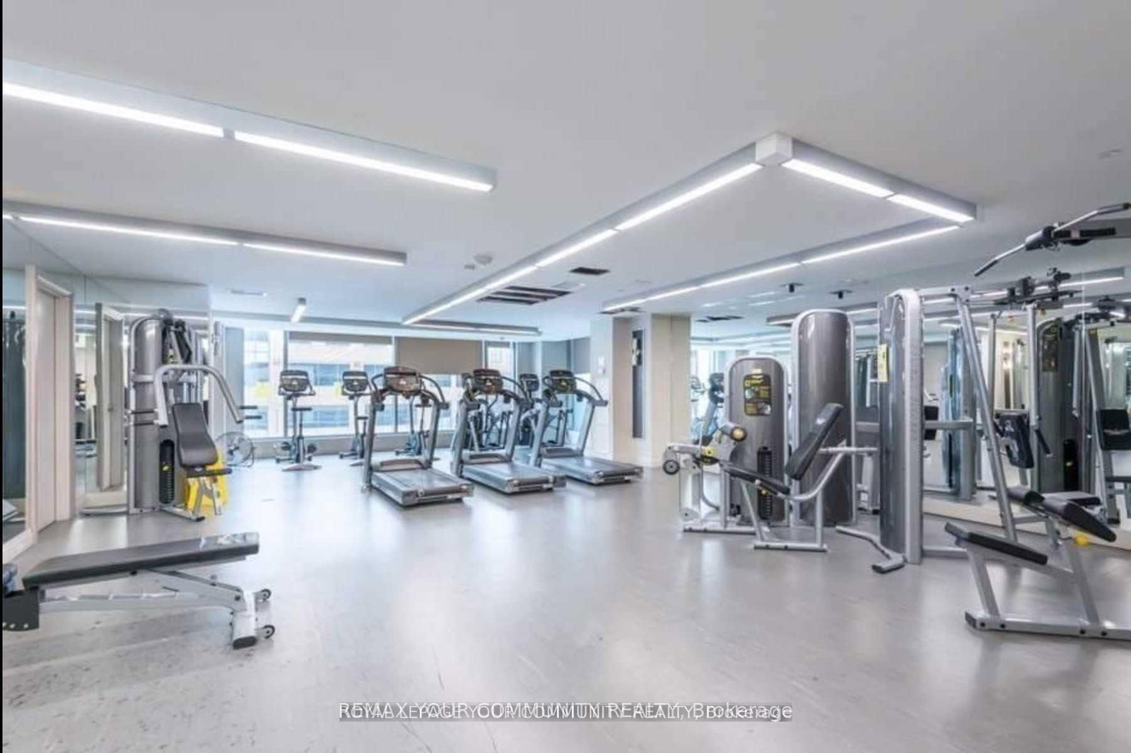 9088 Yonge Street, Unit 501 - Photo 19