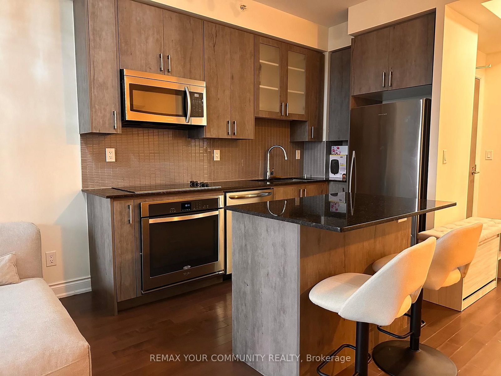 9088 Yonge Street, Unit 501 - Photo 6