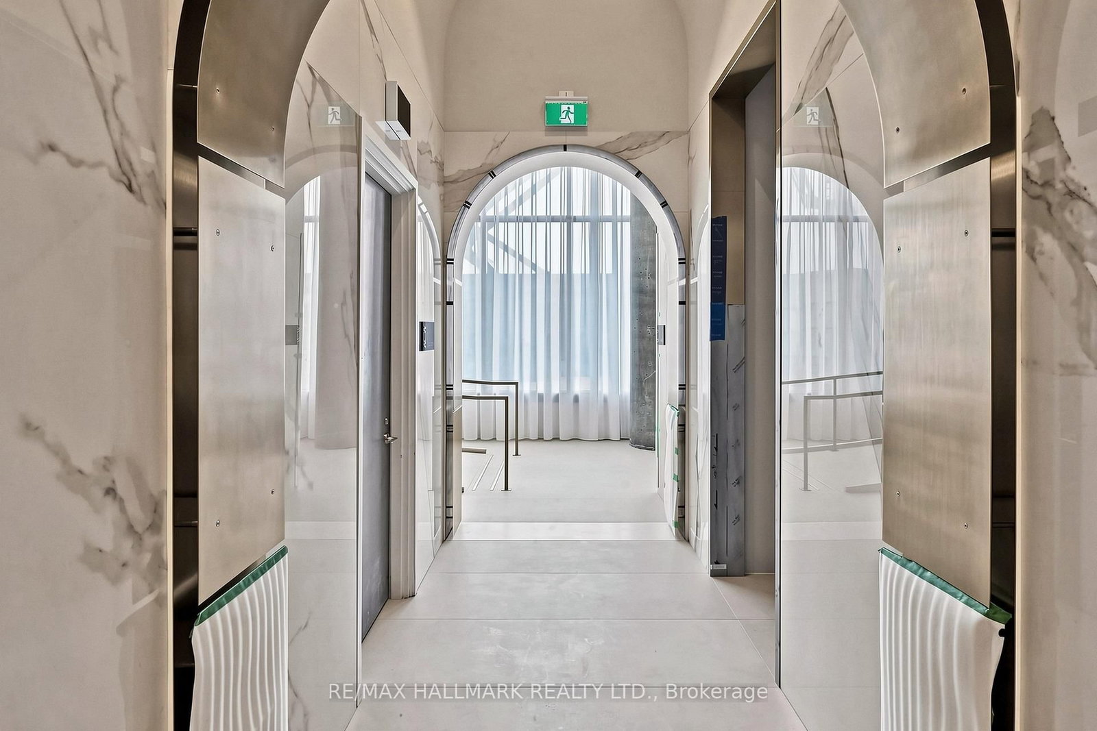 1000 Portage Parkway N, Unit 3302 - Photo 12