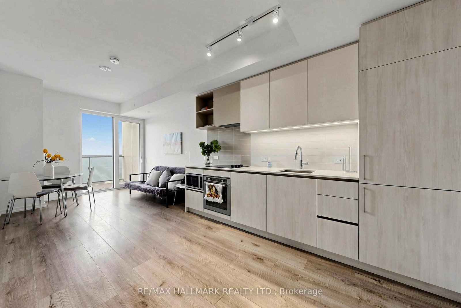 1000 Portage Parkway N, Unit 3302 - Photo 17