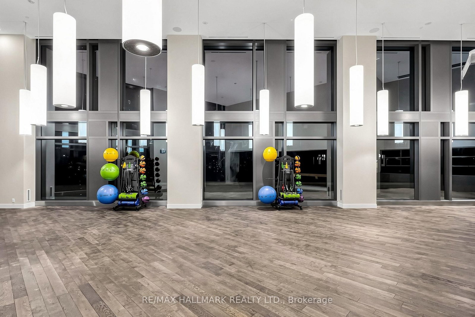 1000 Portage Parkway N, Unit 3302 - Photo 33