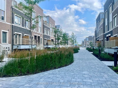 TH218 - 131 Honeycrisp Cres | Vaughan | Image