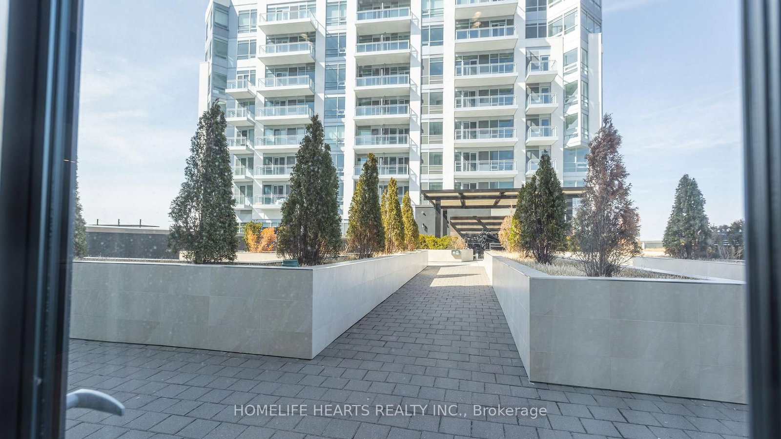 8868 Yonge Street, Unit 818 - Photo 24