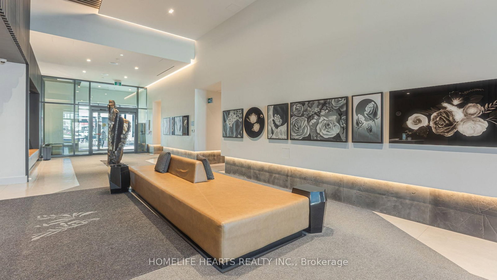 8868 Yonge Street, Unit 818 - Photo 33