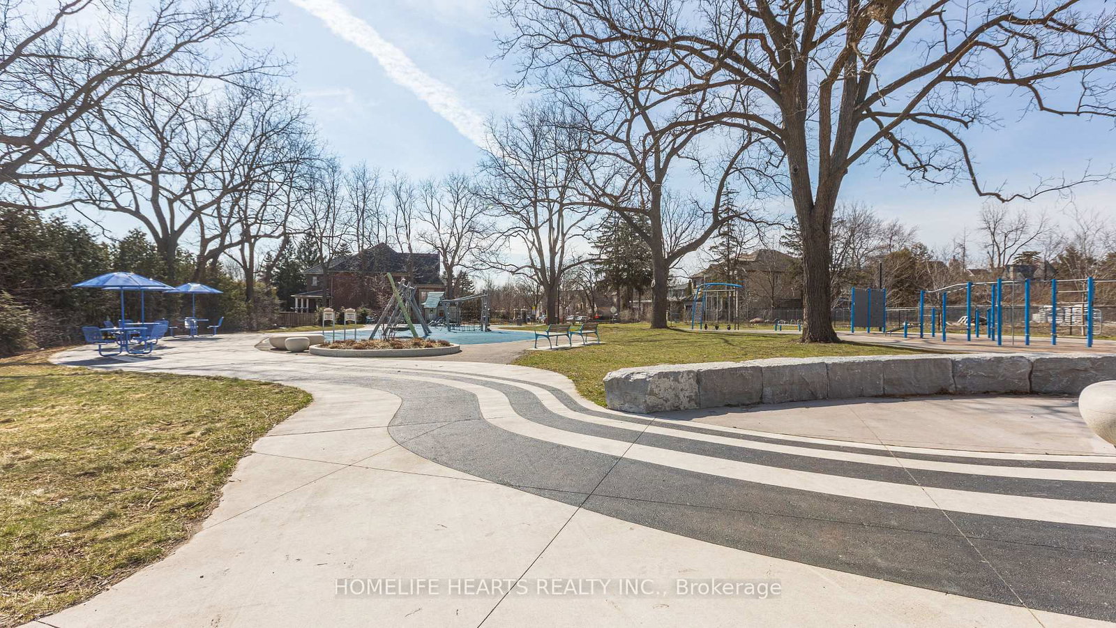 8868 Yonge Street, Unit 818 - Photo 34