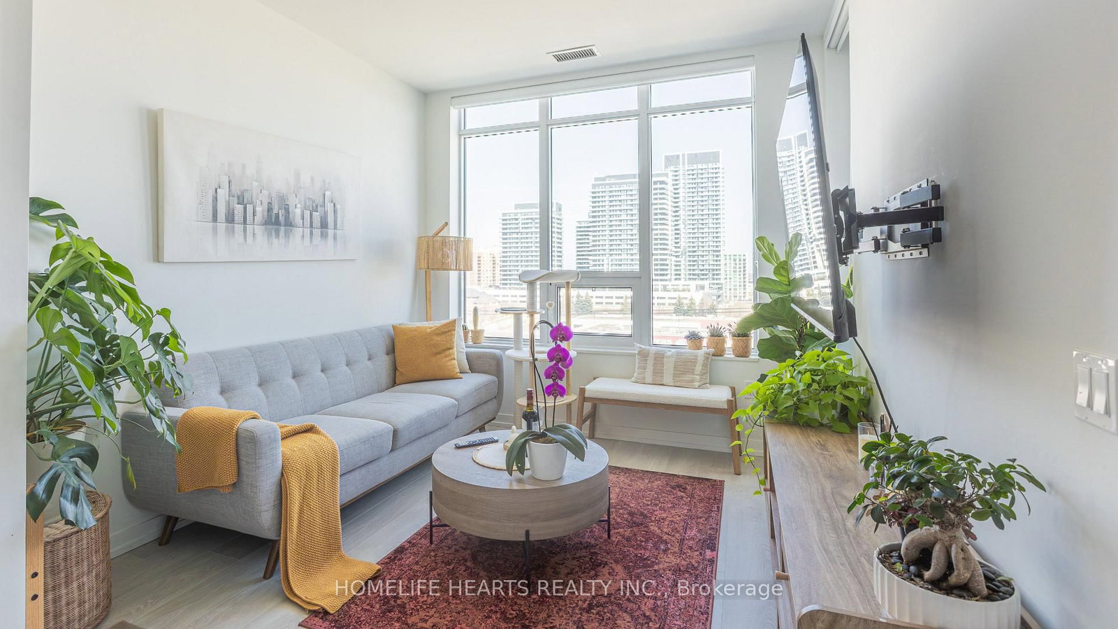 8868 Yonge Street, Unit 818 - Photo 7