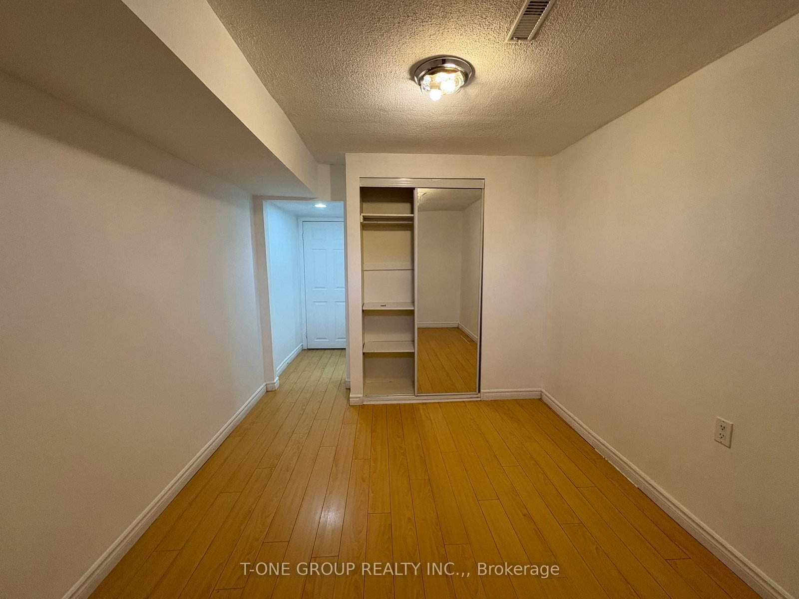 159 Galbraith Crescent, Unit BSMT - Photo 8
