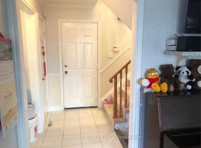 27 Miley Dr S, Markham, L3R 4V1 | Image 3