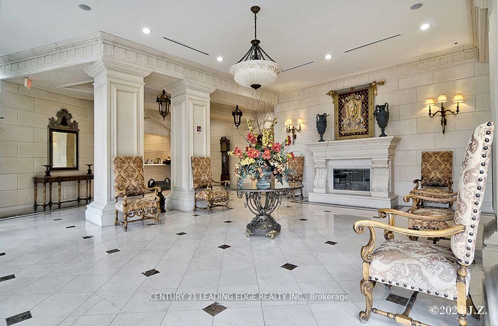 9225 Jane Street, Unit 911 - Photo 3