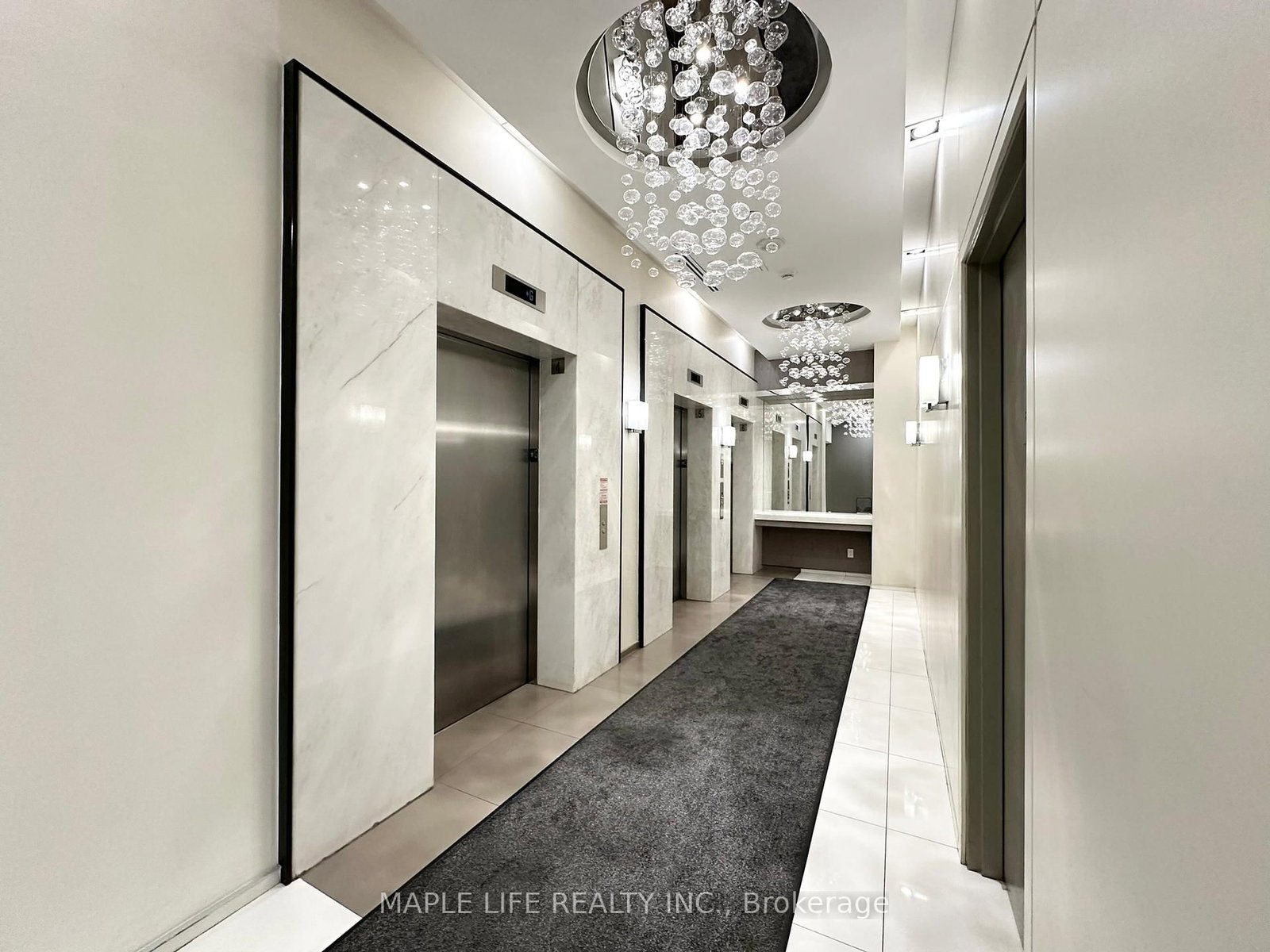 9090 Yonge Street, Unit 307 - Photo 5