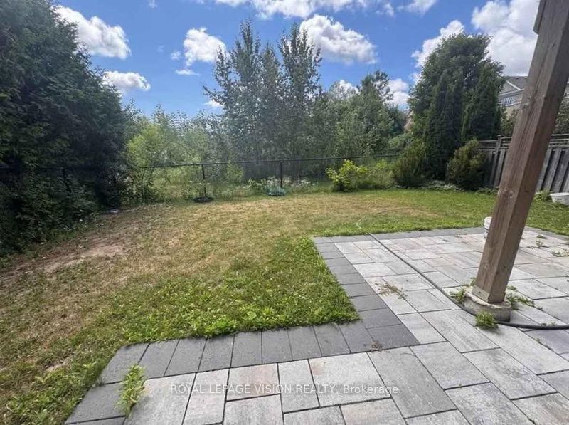 63 Rizal Ave, Markham, L6B 0G7 | Image 3