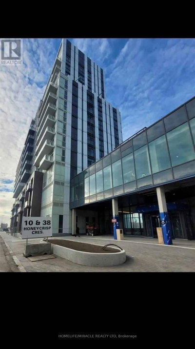 1202 - 38 Honeycrisp Cres | Vaughan | Image