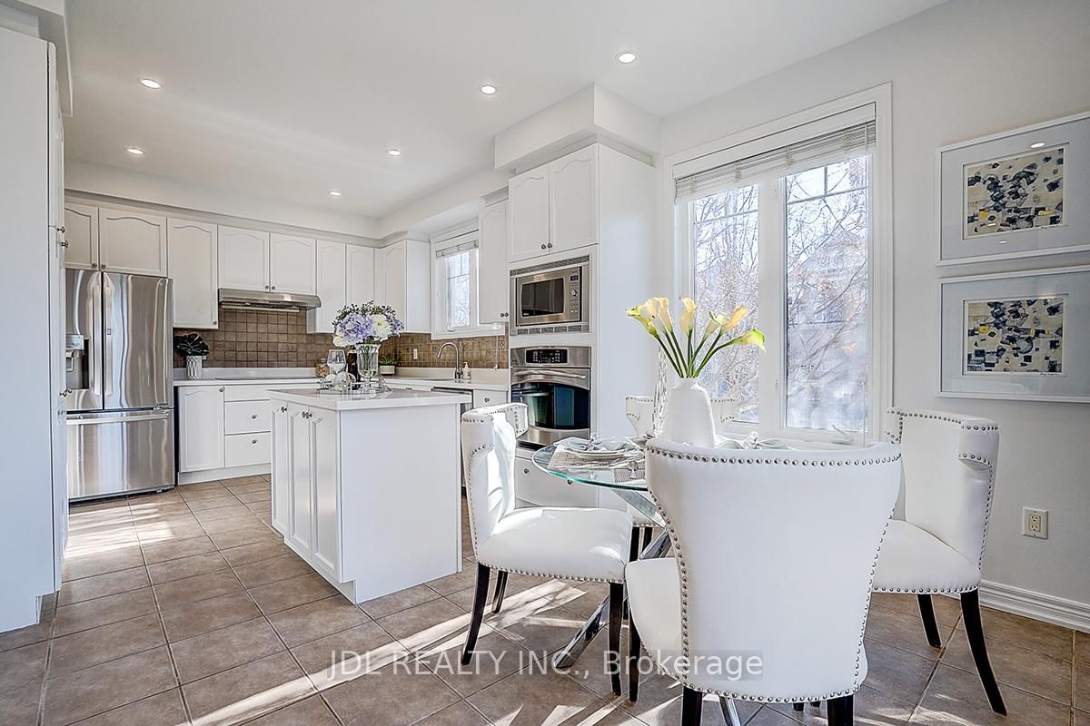 Detached House for sale at 46 Braehead Drive, Richmond Hill, Ontario, L4E 0B3 - Jefferson - MLS: N12988168