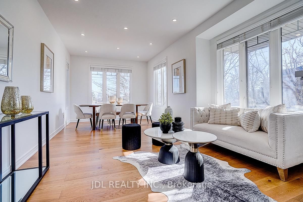 Detached House for sale at 46 Braehead Drive, Richmond Hill, Ontario, L4E 0B3 - Jefferson - MLS: N12988168