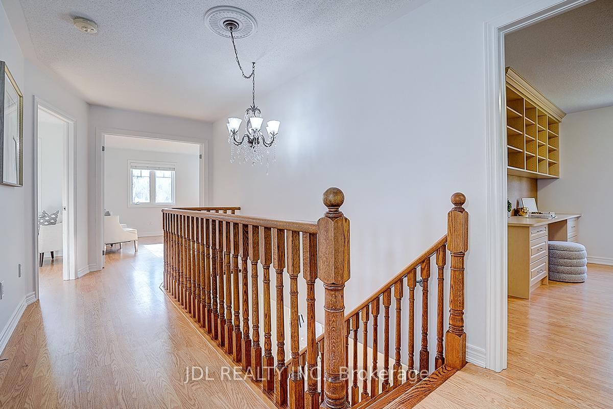 Detached House for sale at 46 Braehead Drive, Richmond Hill, Ontario, L4E 0B3 - Jefferson - MLS: N12988168