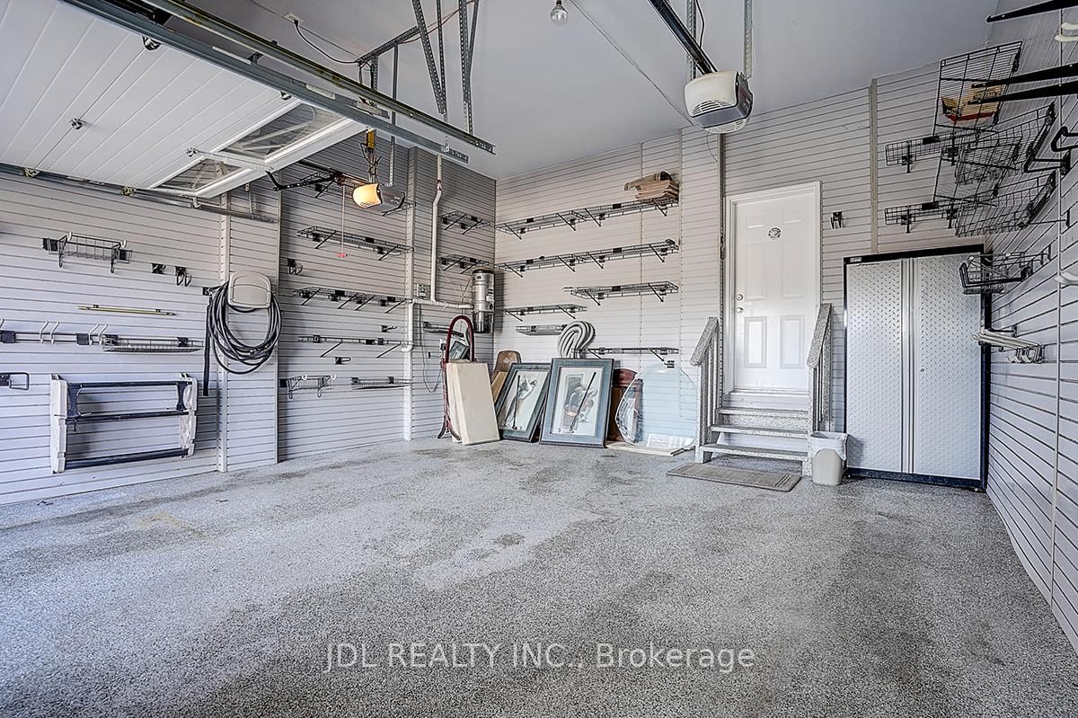 Detached House for sale at 46 Braehead Drive, Richmond Hill, Ontario, L4E 0B3 - Jefferson - MLS: N12988168