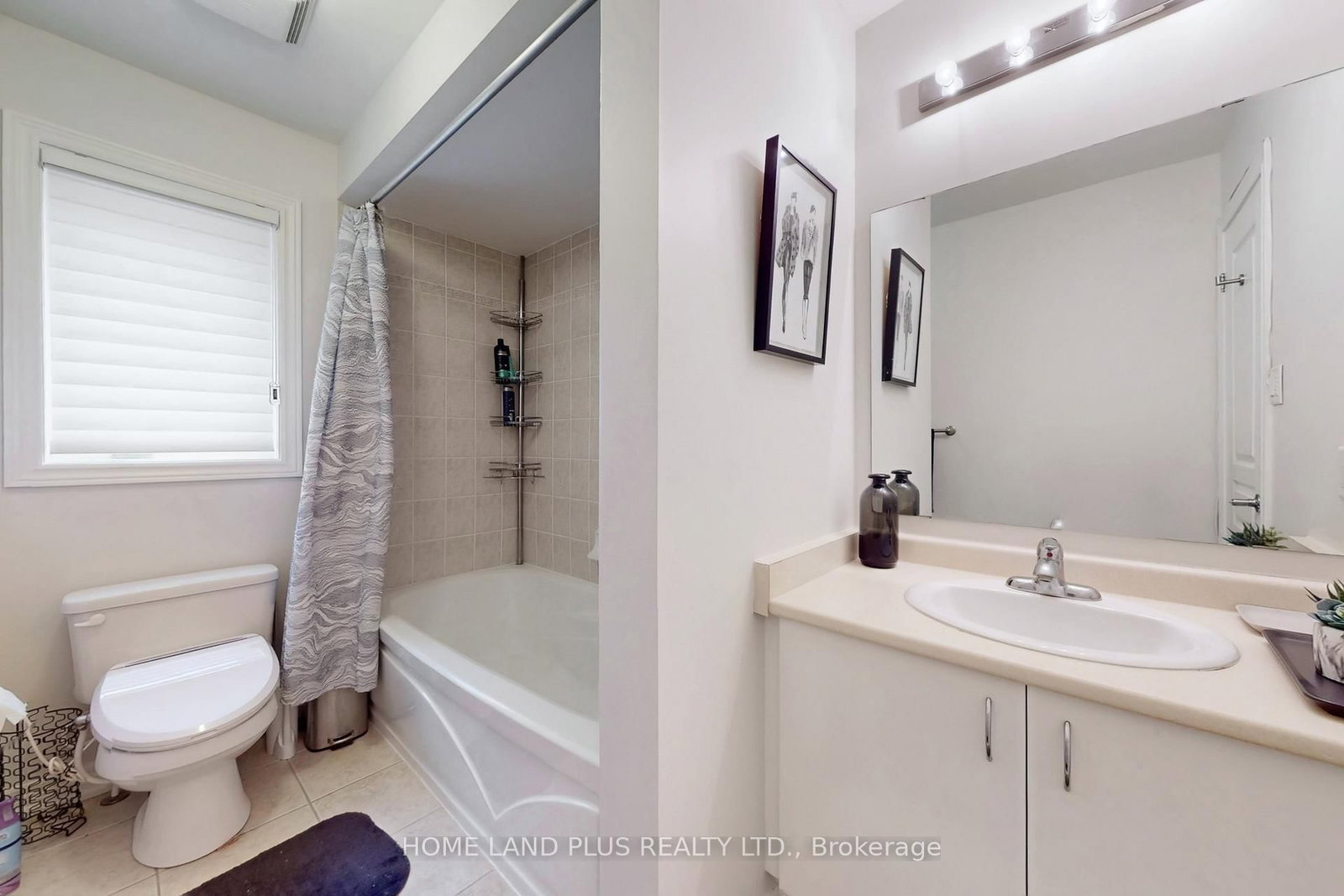 Detached House for sale at 48 Langhorst Crescent, Richmond Hill, Ontario, L4E 0A9 - Jefferson - MLS: N12988180