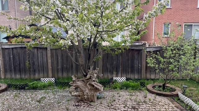 48 Langhorst Crescent E - Photo 46