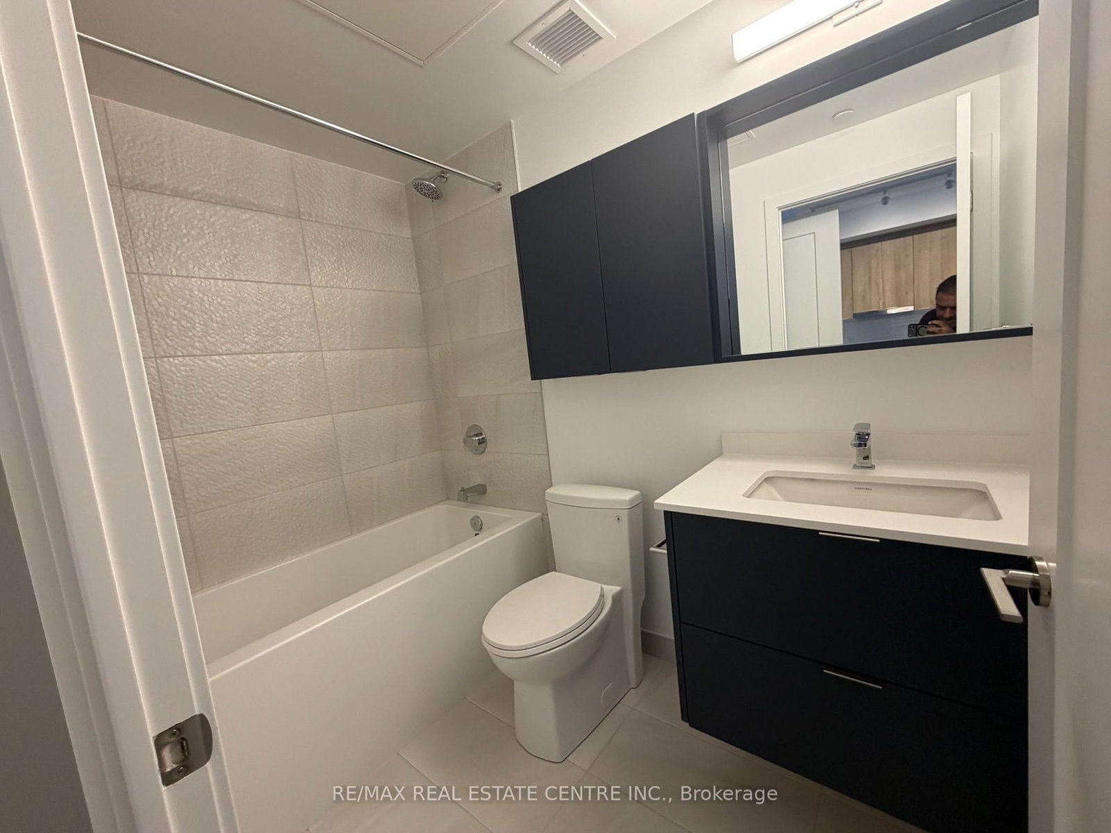 9763 Markham Road, Unit 209 - Photo 11