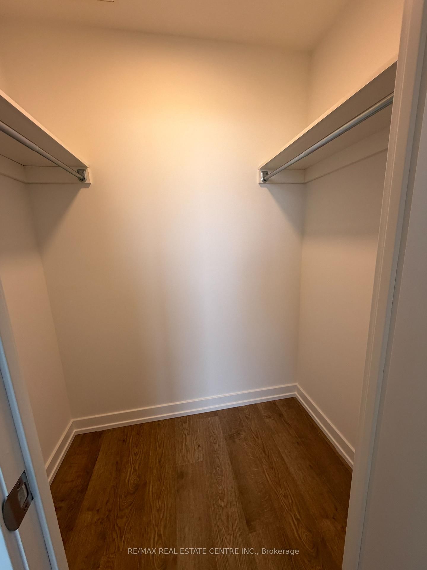 9763 Markham Road, Unit 209 - Photo 5