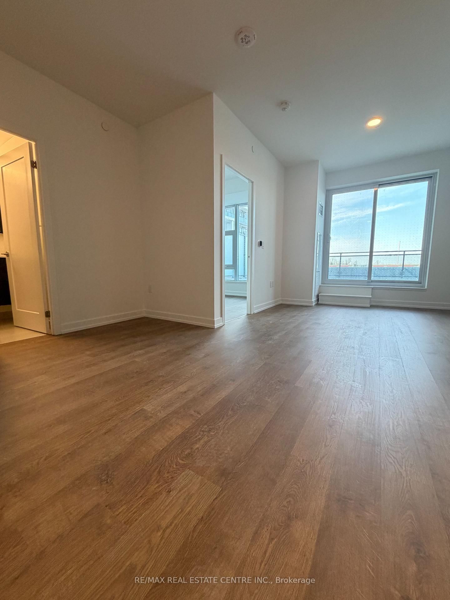 9763 Markham Road, Unit 209 - Photo 9