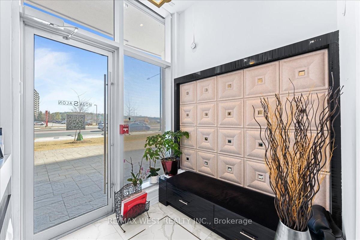 9610 Yonge Street, Unit A8 - Photo 12