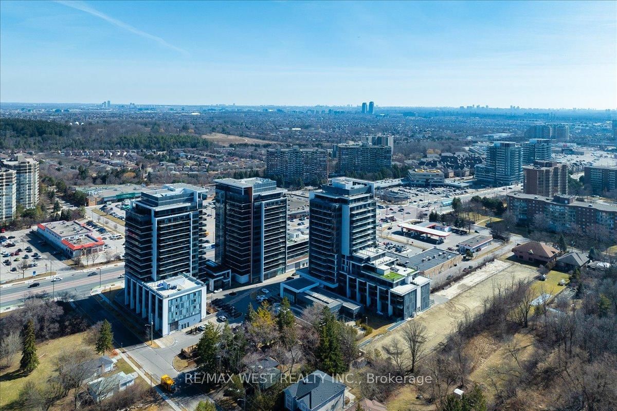 9610 Yonge Street, Unit A8 - Photo 29