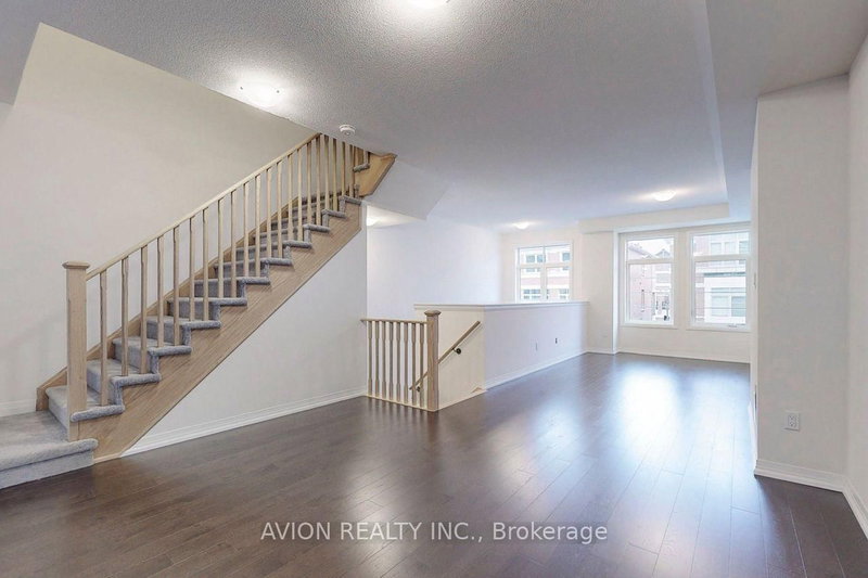 9 Sissons Way, Markham, L6B 0S1 | Image 2