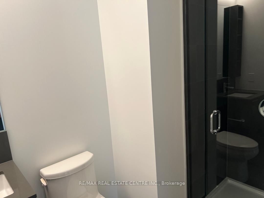 7890 Jane Street, Unit 2201 - Photo 9