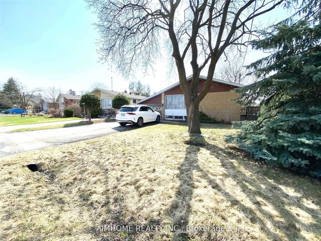 18 Rockport (Bsmt) Crescent S