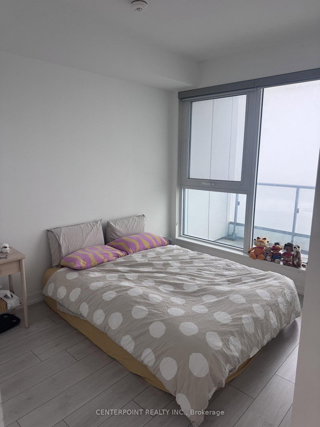 2209 - 5 Buttermill Avenue