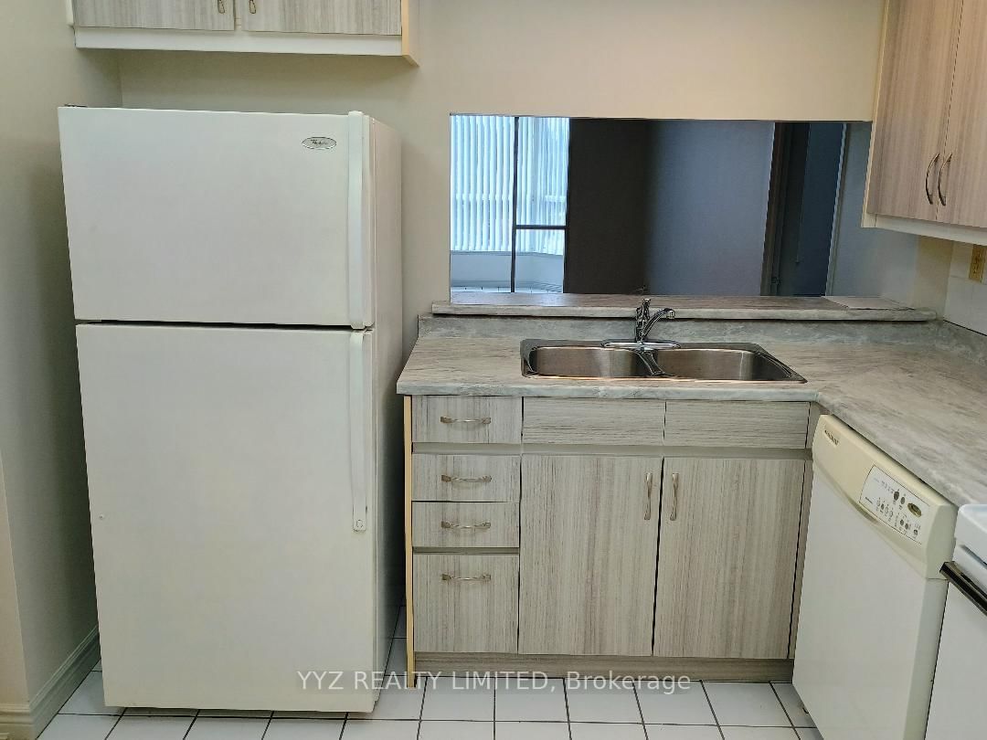 1 Clark Avenue W, Unit 712 - Photo 10