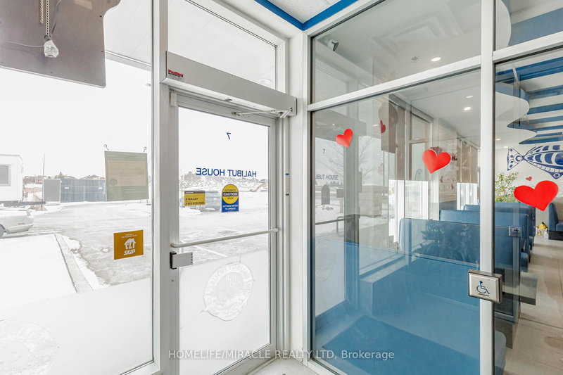 6 & 7 - 1840 Major Mackenzie Dr, Vaughan, L6A 4R9 | Image 3