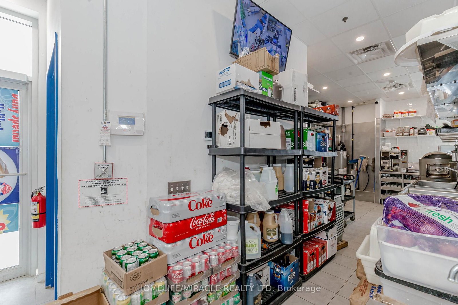 1840 Major Mackenzie Drive, Unit 6 & 7 - Photo 39