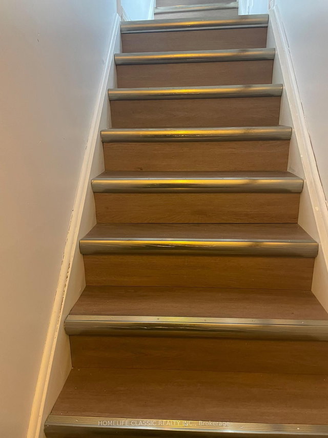 lower - 102 Church Street S