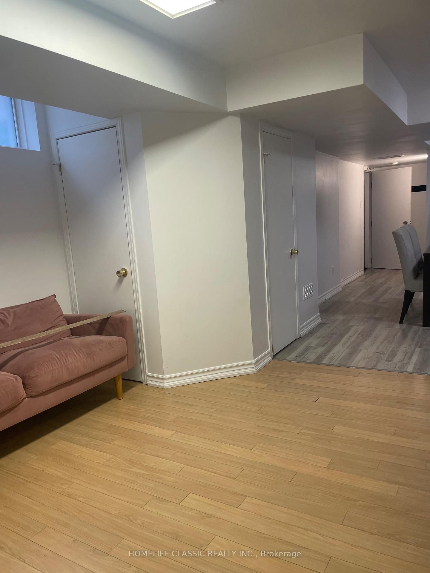 102 Church Street S, Unit lower