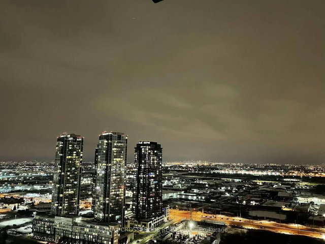 3202 - 7895 Jane Street