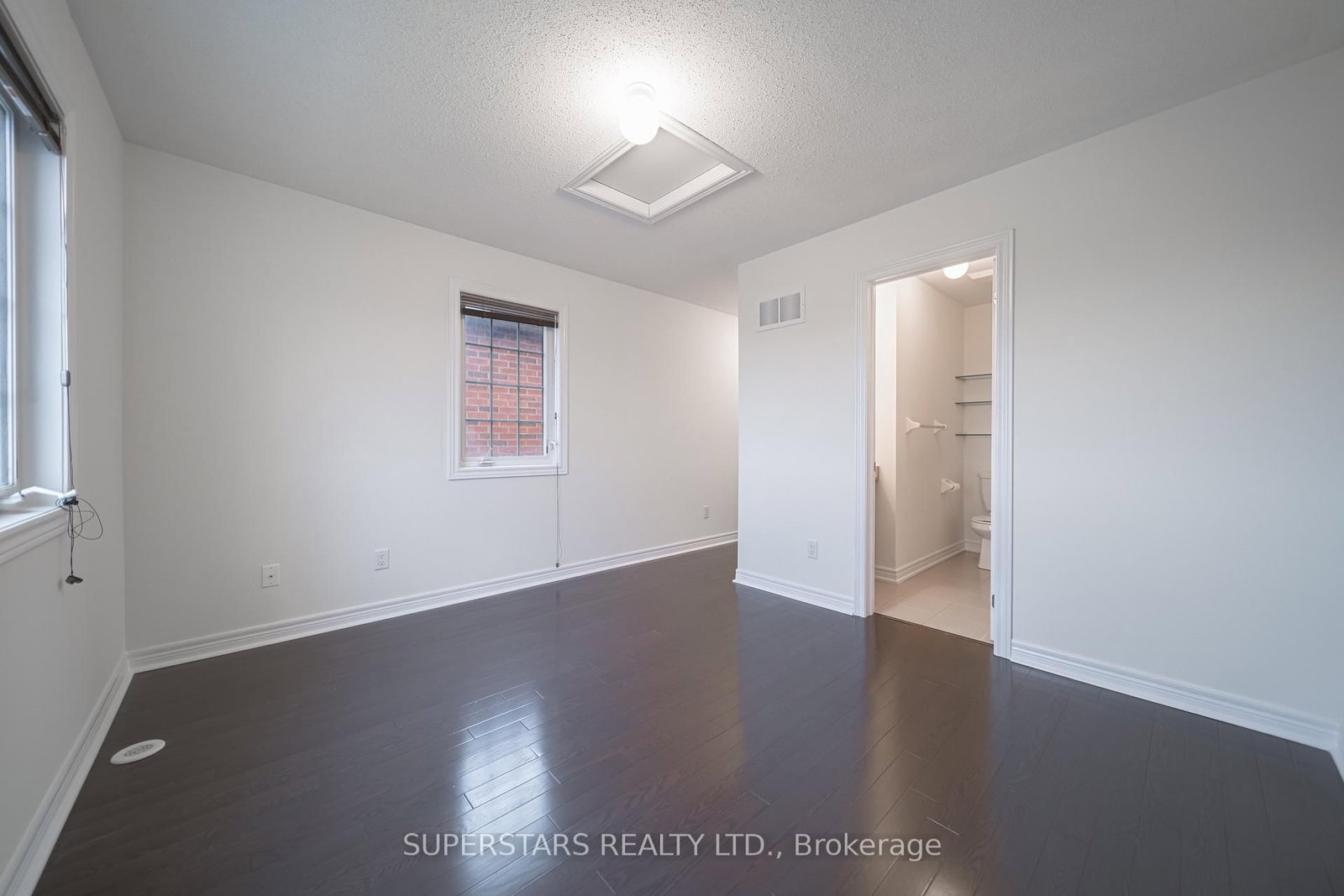 Townhouse for sale at 10000 Mccowan Road, Markham, Ontario, L6C 0N3 - Berczy - MLS: N12988924