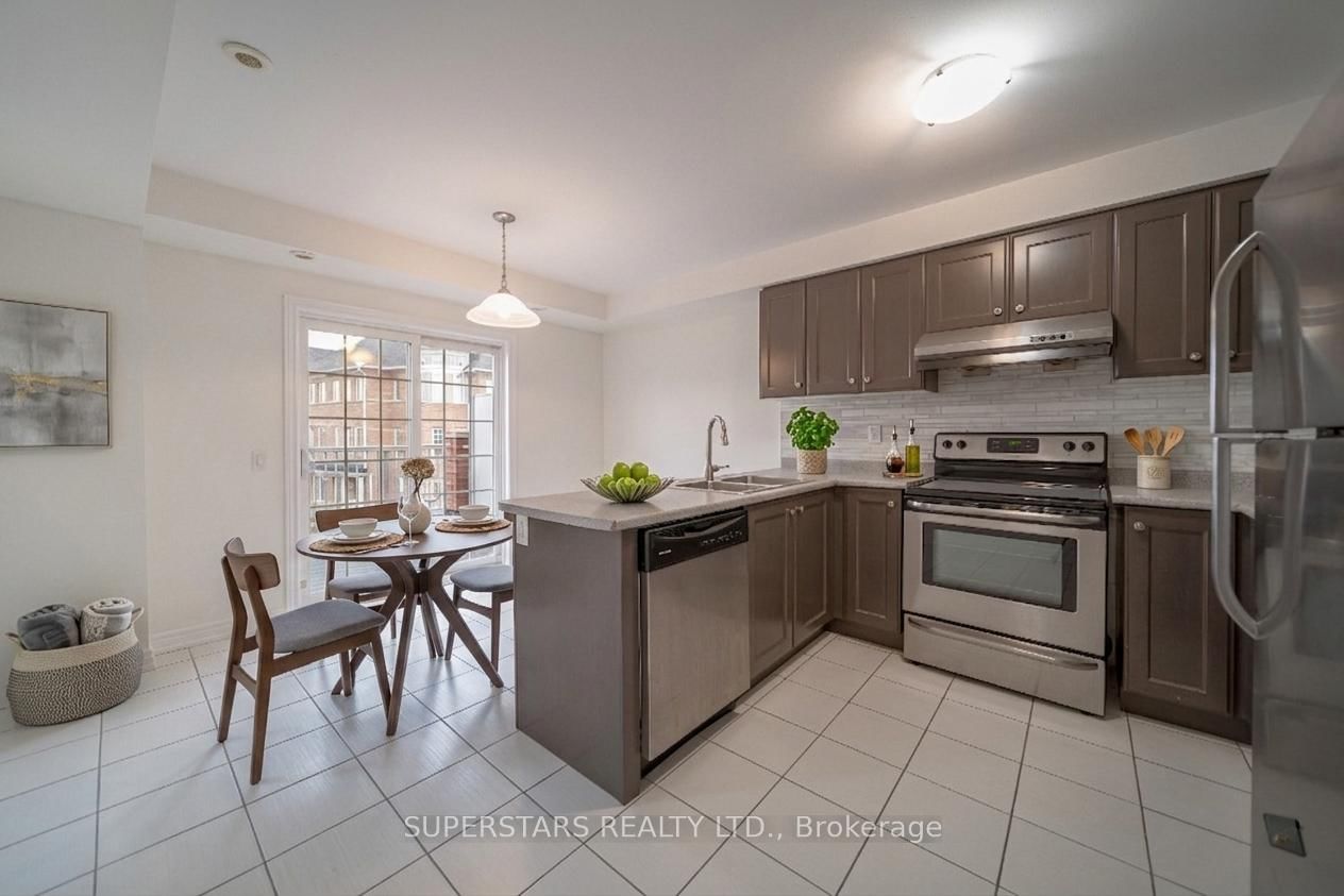 Townhouse for sale at 10000 Mccowan Road, Markham, Ontario, L6C 0N3 - Berczy - MLS: N12988924