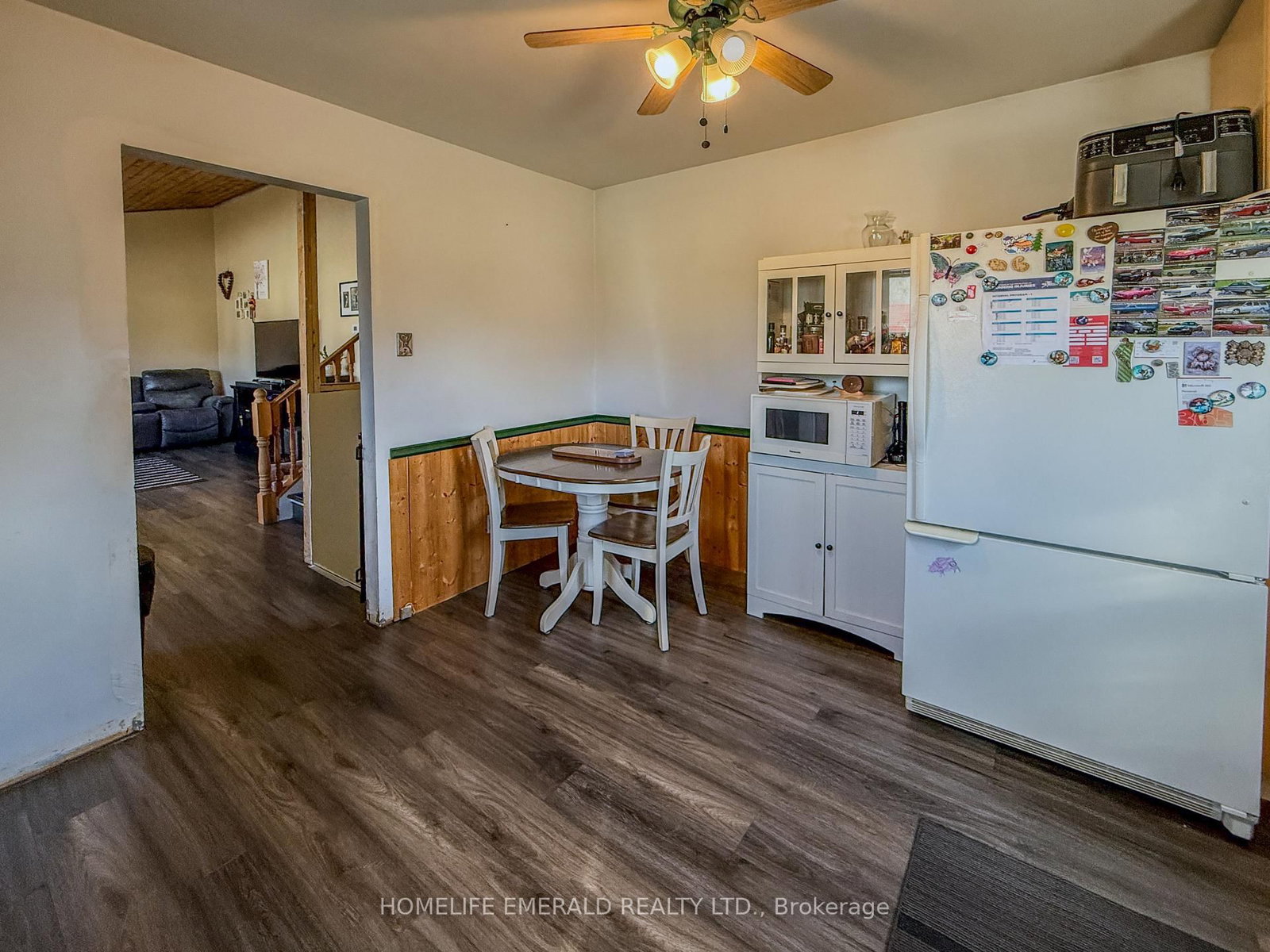 Detached House for sale at 74 VERNON Street, Essa, Ontario, L0M 1B0 - Angus - MLS: N12989110