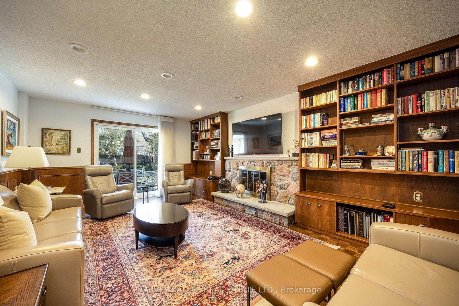 10 Whitelaw Court - Photo 18