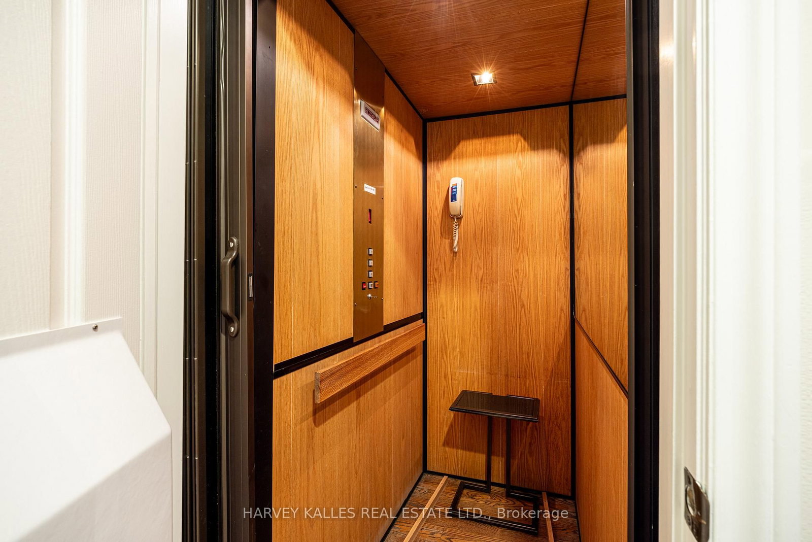 10 Whitelaw Court - Photo 20