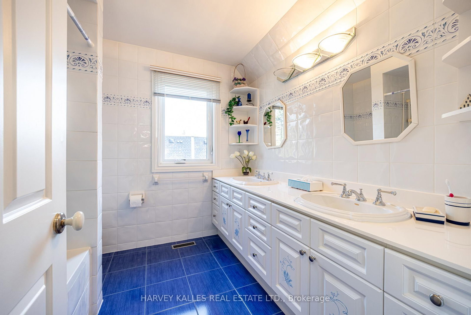 10 Whitelaw Court - Photo 36