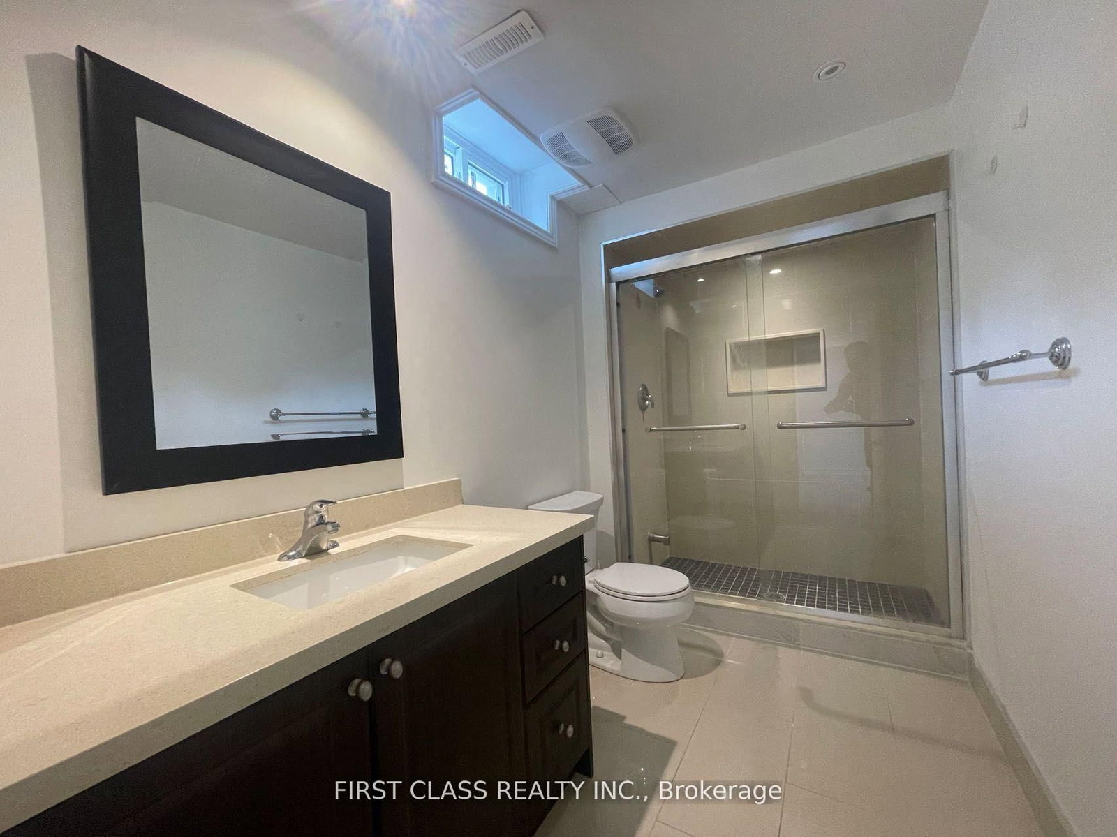 36 Soho Crescent, Unit Basement - Photo 6