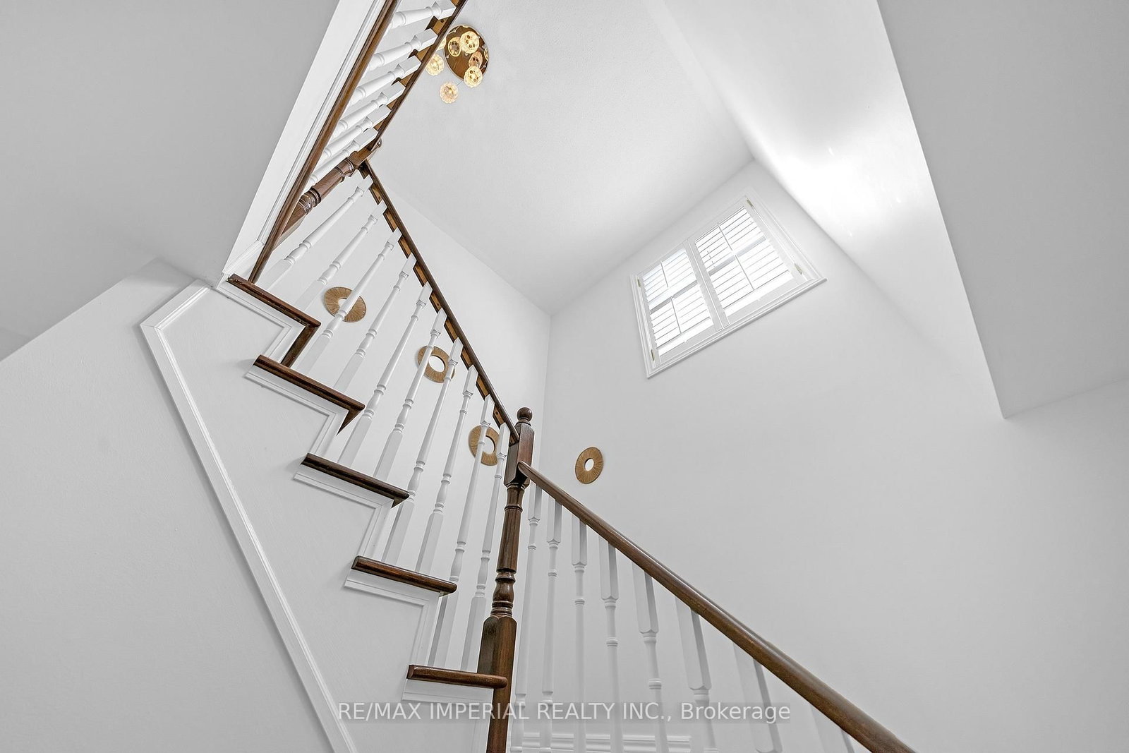 Townhouse for sale at 393 Bur Oak Avenue, Markham, Ontario, L6C 2T8 - Berczy - MLS: N12989420