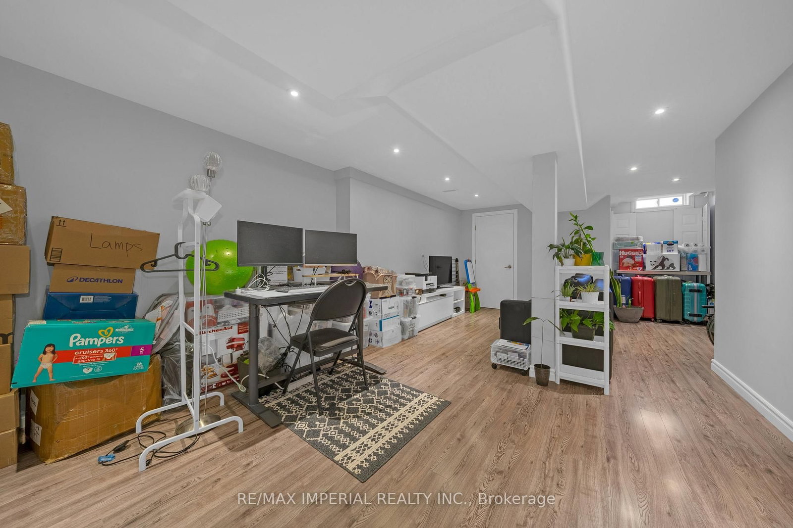 Townhouse for sale at 393 Bur Oak Avenue, Markham, Ontario, L6C 2T8 - Berczy - MLS: N12989420