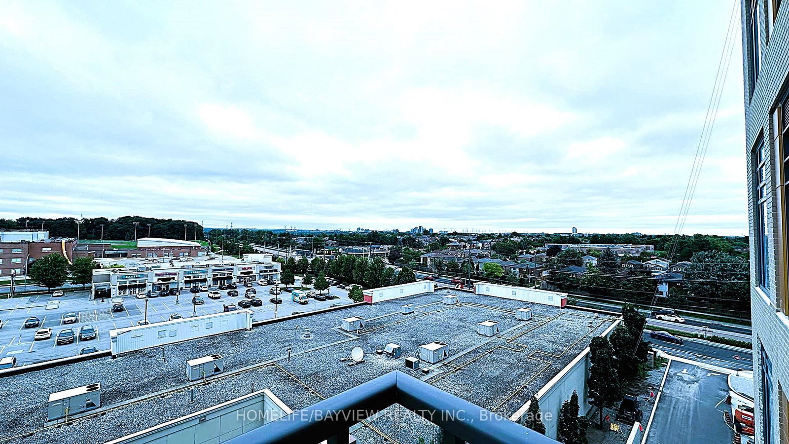 8 Beverley Glen Boulevard, Unit 603 - Photo 8