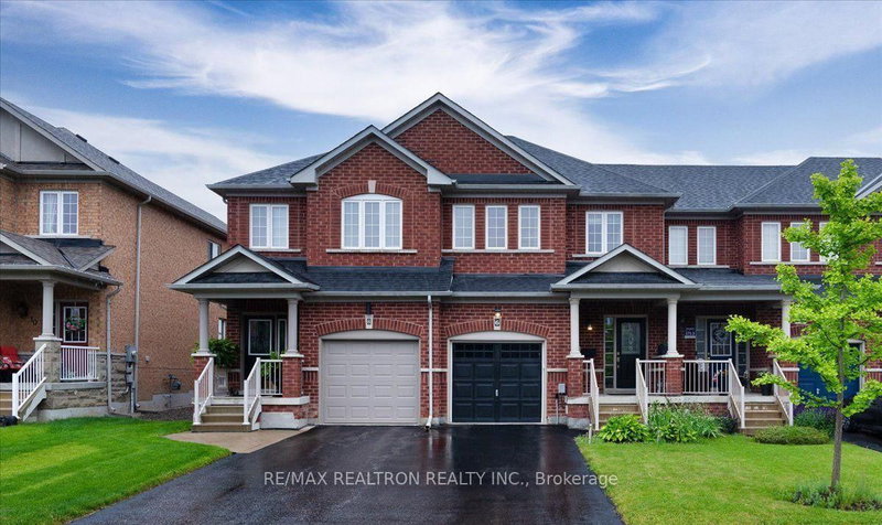 home for lease on 6 Cabin Trail Crescent