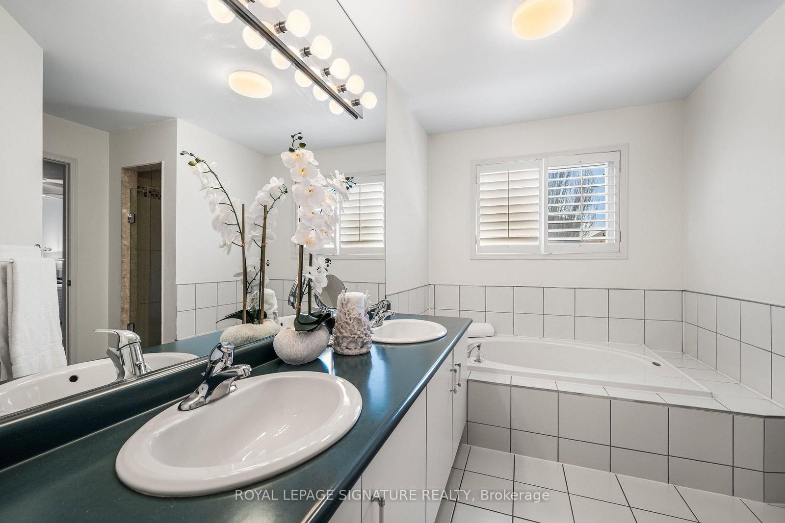 Detached House for sale at 59 Edenbridge Drive, Vaughan, Ontario, L4J 7V3 - Beverley Glen - MLS: N12989924