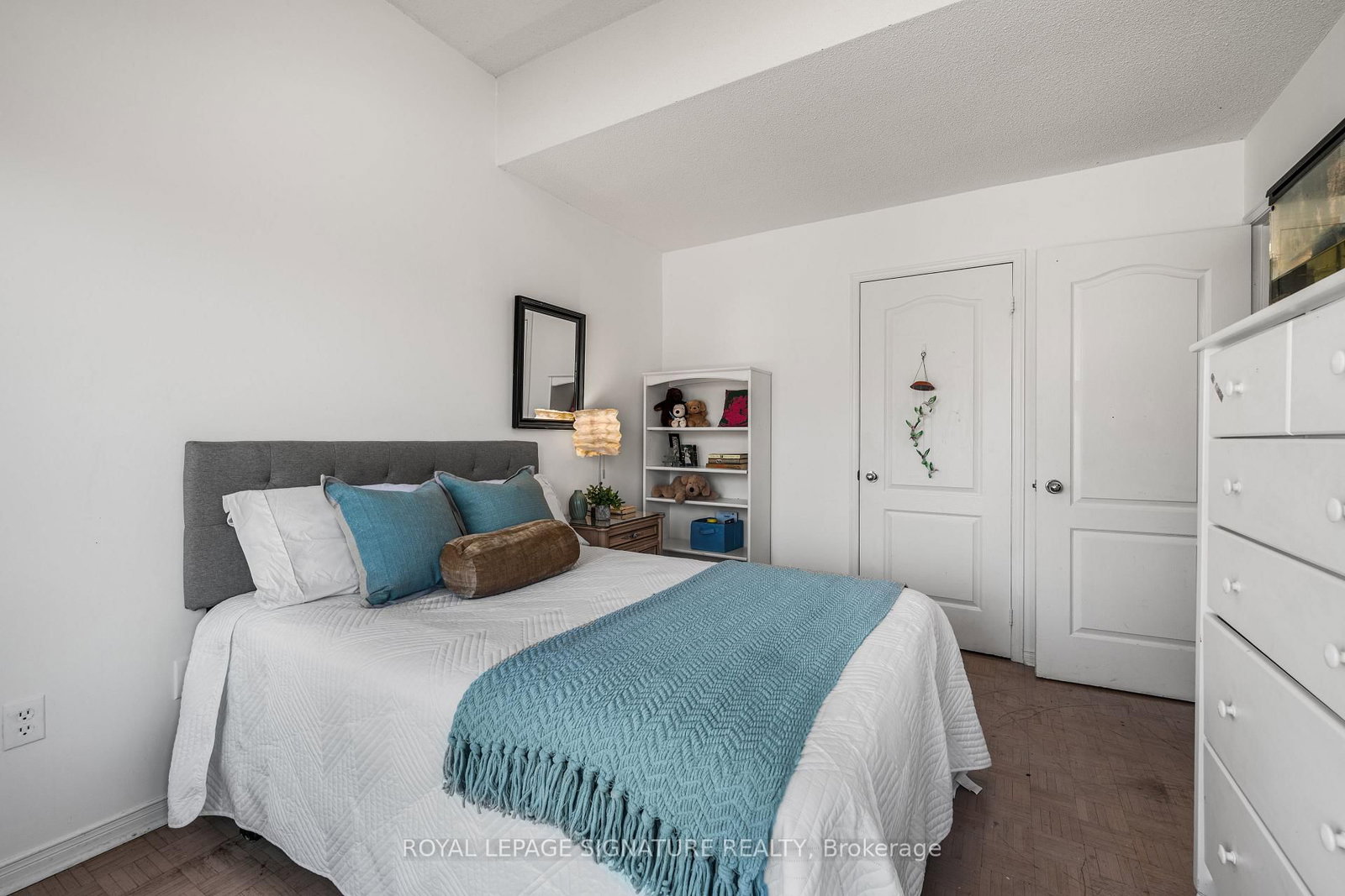 Detached House for sale at 59 Edenbridge Drive, Vaughan, Ontario, L4J 7V3 - Beverley Glen - MLS: N12989924